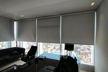 Oteller ve Büyük Mekânlarda Motorlu Perde Sistemlerinin Önemi